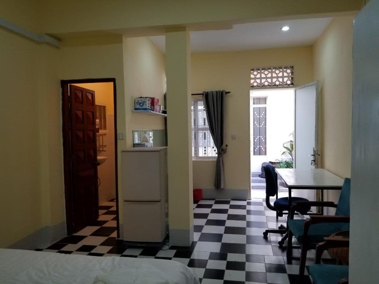 Room 7 - Studio In A Villa 5Mn Walk From The Royal Palace With Swimming Pool Phnom Penh Ngoại thất bức ảnh